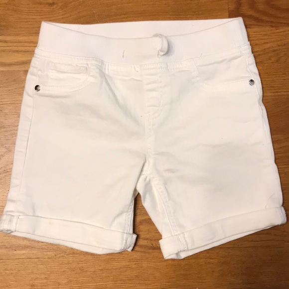 Justice Other - Justice White Shorts Justice Other - Justice White Shorts